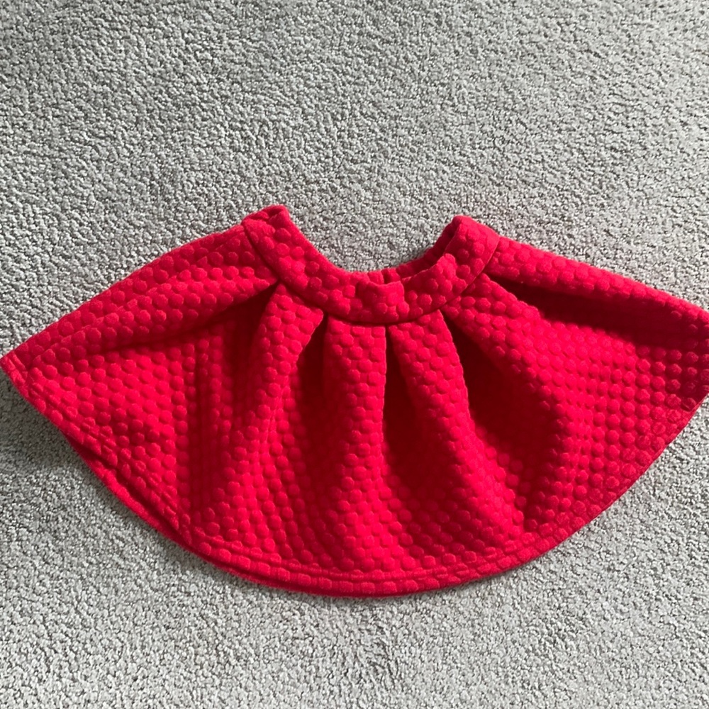 Girls raised dot skirt